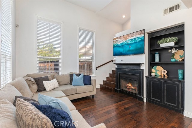 Detail Gallery Image 16 of 43 For 29290 Morena Villa Dr, Highland,  CA 92346 - 3 Beds | 2/1 Baths