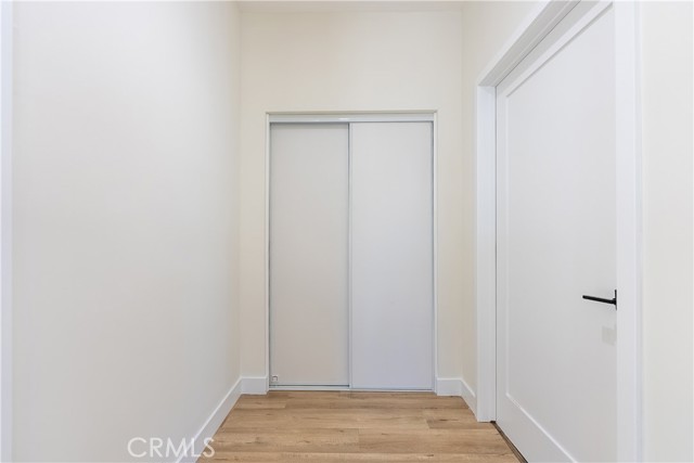 Detail Gallery Image 15 of 28 For 2131 N Pepper, Burbank,  CA 91505 - 2 Beds | 1/1 Baths