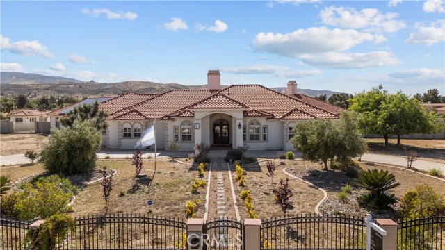 Detail Gallery Image 1 of 56 For 39915 W 27th St, Palmdale,  CA 93551 - 6 Beds | 5 Baths