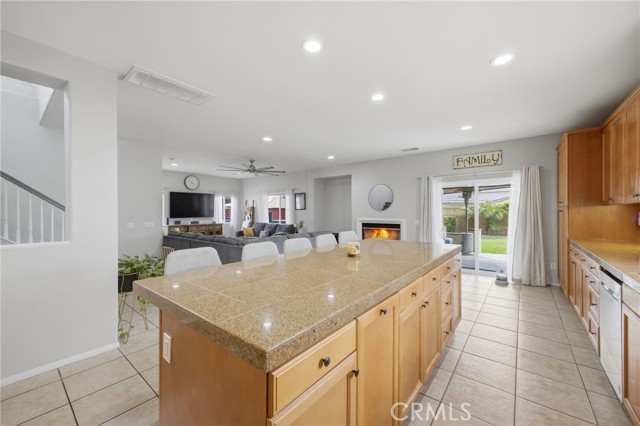 Detail Gallery Image 13 of 47 For 745 Sweet Clover, San Jacinto,  CA 92582 - 5 Beds | 3 Baths