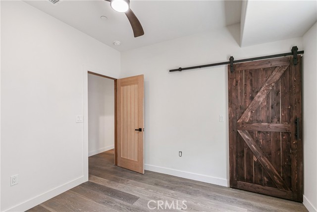 1670 Grass Valley Road, Lake Arrowhead CA: https://media.crmls.org/medias/b22f3d33-4b67-46c3-b318-4f27c7c939d7.jpg