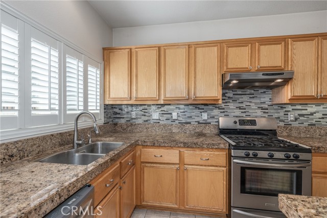 Detail Gallery Image 10 of 26 For 1852 Rogers Way, San Jacinto,  CA 92582 - 3 Beds | 2/1 Baths
