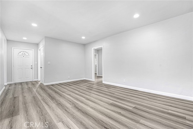 Detail Gallery Image 4 of 25 For 12119 Norwalk, Norwalk,  CA 90650 - 3 Beds | 2 Baths