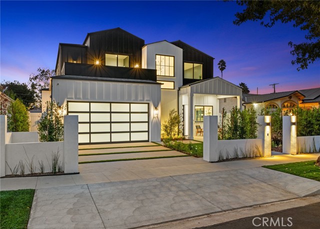 5945 Hesperia Avenue, Encino CA: https://media.crmls.org/medias/b23130da-8d3f-4f8c-8421-20273e4a677f.jpg