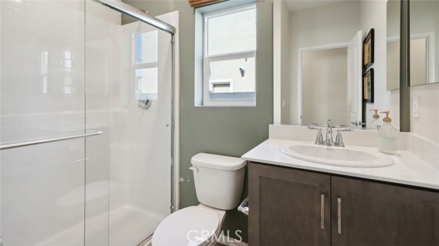 Detail Gallery Image 10 of 21 For 28784 Avenida Belleza, Winchester,  CA 92596 - 5 Beds | 3 Baths