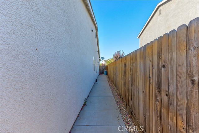 Detail Gallery Image 40 of 40 For 126 Sproul Ct, Merced,  CA 95348 - 3 Beds | 2 Baths