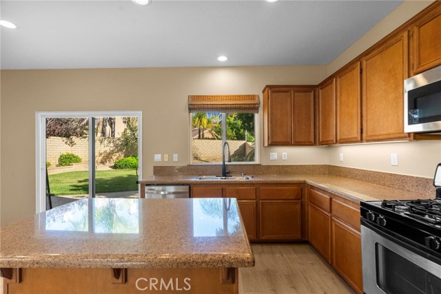 19316 Sidani Lane, Saugus CA: https://media.crmls.org/medias/b2322065-4159-4cd1-9eb0-26d07b6652df.jpg