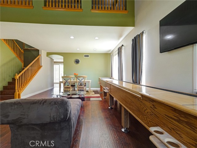 Image 3 of 45 For 8242 Daisy Lane