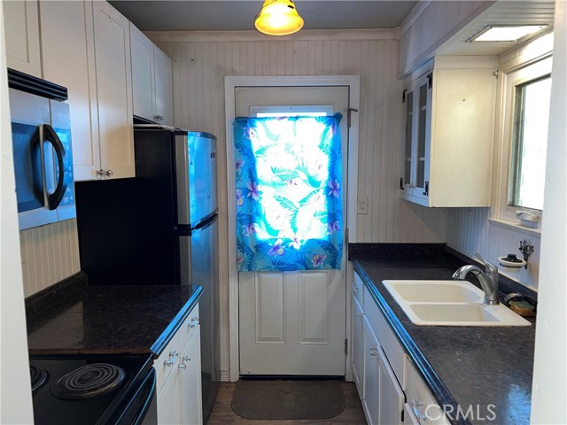 Detail Gallery Image 17 of 36 For 2299 Yorkshire Dr, Cambria,  CA 93428 - 1 Beds | 1 Baths