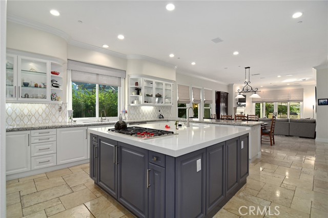 Detail Gallery Image 20 of 59 For 19134 Briarfield Way, Tarzana,  CA 91356 - 6 Beds | 7/1 Baths