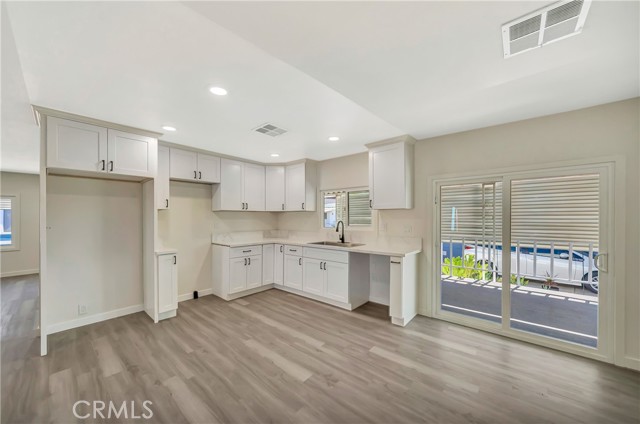 Detail Gallery Image 16 of 52 For 27361 Sierra Hwy #109,  Canyon Country,  CA 91351 - 2 Beds | 2 Baths