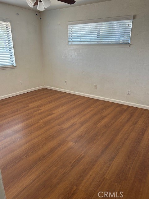 7427 Oxford Avenue, Hesperia CA: https://media.crmls.org/medias/b2350c12-153b-4f42-98ca-b50341269090.jpg