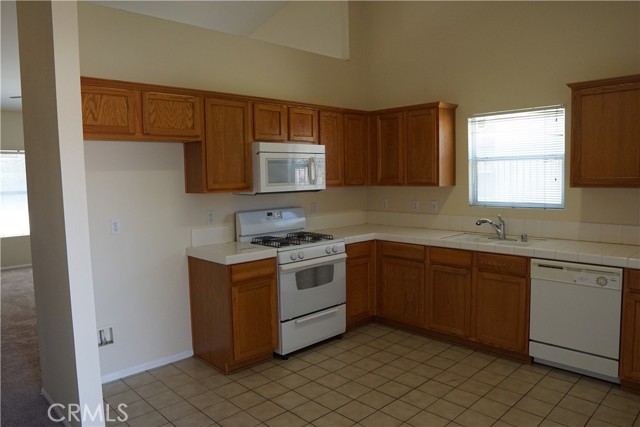 4611 Orange Drive, San Bernardino CA: https://media.crmls.org/medias/b235104c-10de-4e59-9e55-f38f84d89340.jpg