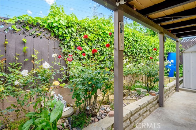 Detail Gallery Image 38 of 39 For 11334 Collett Ave, Granada Hills,  CA 91344 - 4 Beds | 2 Baths