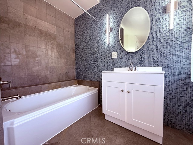 Detail Gallery Image 17 of 23 For 1123 Fairview Ave, South Pasadena,  CA 91030 - 4 Beds | 4 Baths