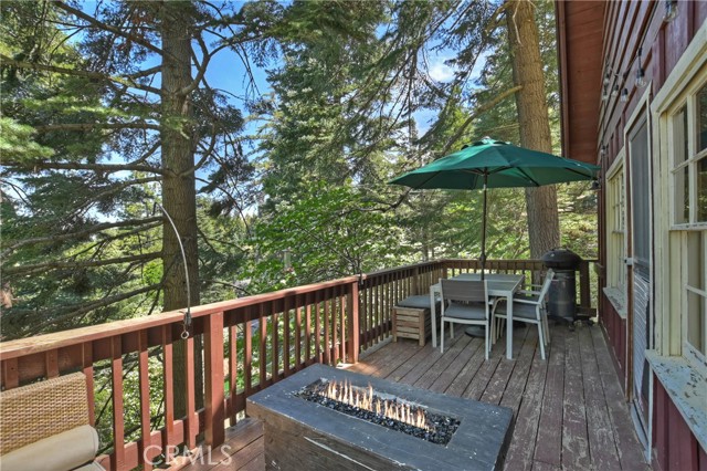 Detail Gallery Image 42 of 44 For 28410 Larchmont Ln, Lake Arrowhead,  CA 92352 - 3 Beds | 2 Baths