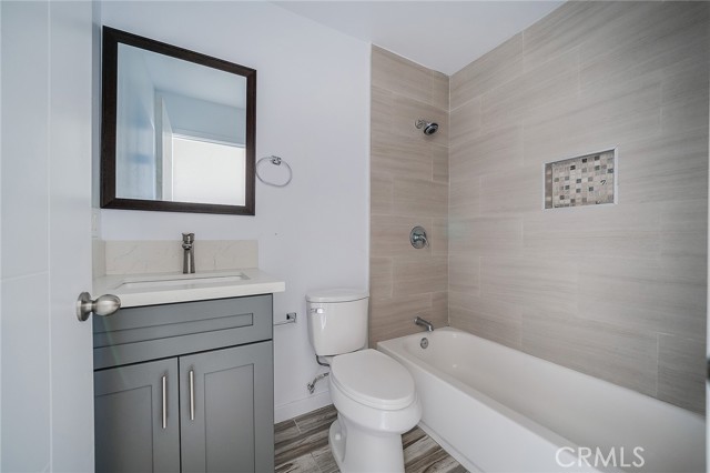 Detail Gallery Image 25 of 65 For 1348 W 41st Pl, Los Angeles,  CA 90037 - – Beds | – Baths