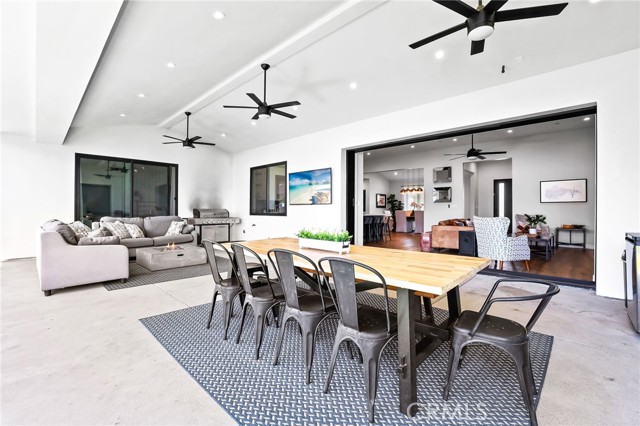11221 Davenport Road, Rossmoor CA: https://media.crmls.org/medias/b23782d5-887c-49c2-ac44-714f135e89ec.jpg