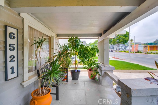 Detail Gallery Image 8 of 67 For 6521 Painter Ave, Whittier,  CA 90601 - 3 Beds | 1/1 Baths