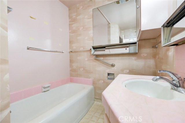 Detail Gallery Image 25 of 54 For 2615 Loomis St, Lakewood,  CA 90712 - 3 Beds | 1/1 Baths