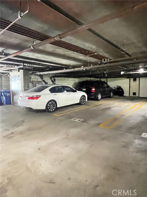 10960 ASHTON WAY, Los Angeles CA: https://media.crmls.org/medias/b238c763-1412-4b02-a056-3f5a2b415281.jpg