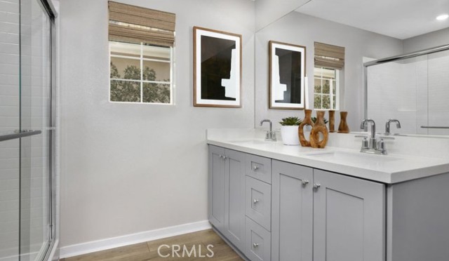 Detail Gallery Image 11 of 13 For 32630 Crystal Cove Ct, Winchester,  CA 92596 - 4 Beds | 2/1 Baths