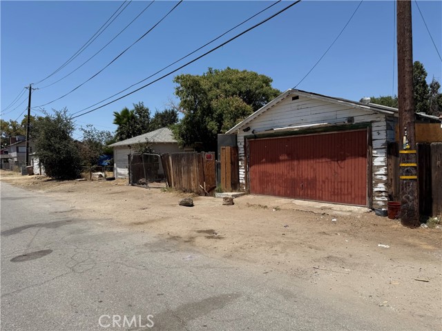 Detail Gallery Image 23 of 24 For 419 Linda Vista Dr, Bakersfield,  CA 93308 - 2 Beds | 1 Baths