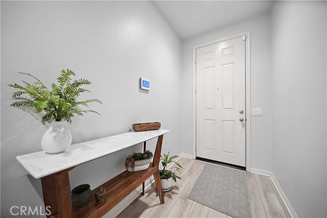 Detail Gallery Image 4 of 43 For 30714 Gazing Star Lane, Murrieta,  CA 92563 - 3 Beds | 2 Baths