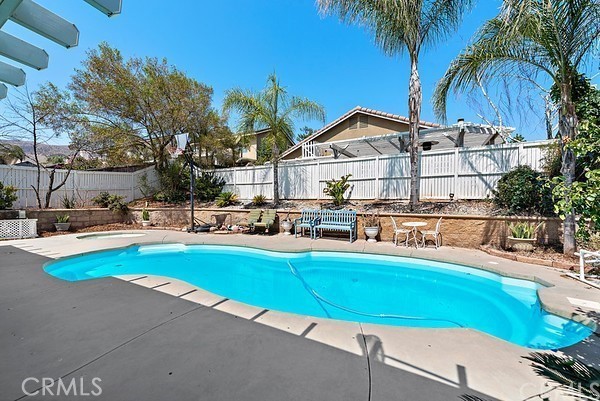 Detail Gallery Image 13 of 16 For 27223 Lasso Way, Corona,  CA 92883 - 4 Beds | 3 Baths