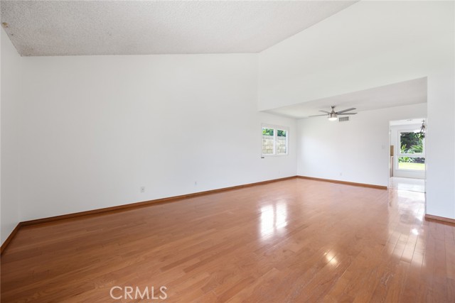 Image 11 of 71 For 1646 Mobeck Street