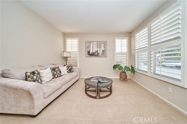 Detail Gallery Image 3 of 42 For 13819 Visions, La Mirada,  CA 90638 - 4 Beds | 2/1 Baths