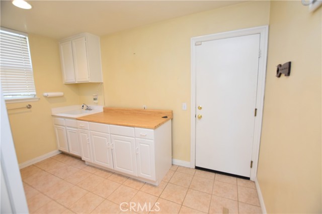 28721 Meadow View Drive, Menifee CA: https://media.crmls.org/medias/b23d7032-267b-4735-98f5-6846842b94af.jpg