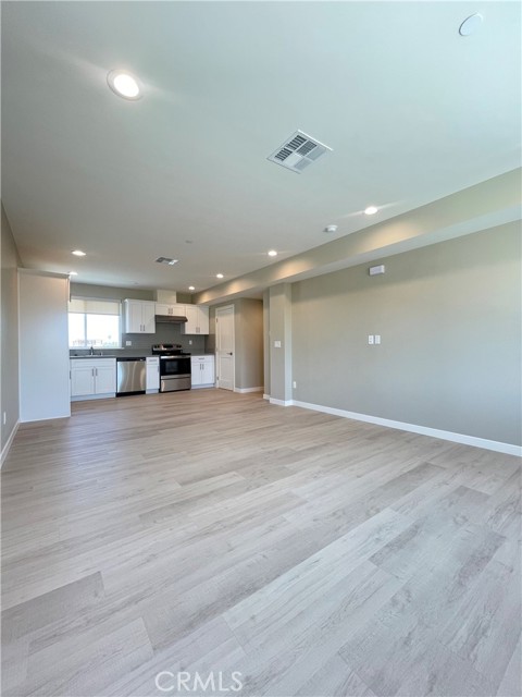 Detail Gallery Image 15 of 31 For 4251 E Live Oak Ave #8,  Arcadia,  CA 91006 - 3 Beds | 3/1 Baths