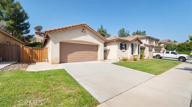 32059 Poppy Way, Lake Elsinore CA: https://media.crmls.org/medias/b23e5c9e-9f56-4dcc-afa1-46c66e879260.jpg