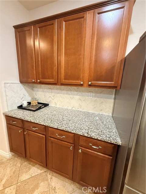 Detail Gallery Image 10 of 43 For 2274 Dwight Ct, Rosamond,  CA 93560 - 5 Beds | 3 Baths