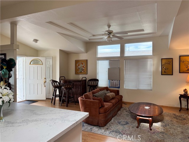 Detail Gallery Image 8 of 14 For 10961 Desert Lawn Dr #96,  Calimesa,  CA 92320 - 2 Beds | 2 Baths