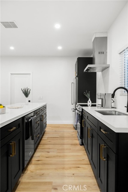 Detail Gallery Image 21 of 45 For 925 E 65th St, Inglewood,  CA 90302 - 2 Beds | 2 Baths