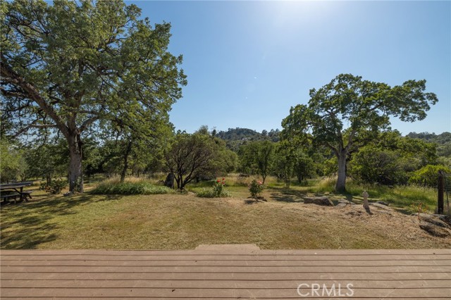 4372 Woodview Lane, Mariposa CA: https://media.crmls.org/medias/b23fbe05-ee9e-4958-8224-1b519cc2c7fd.jpg