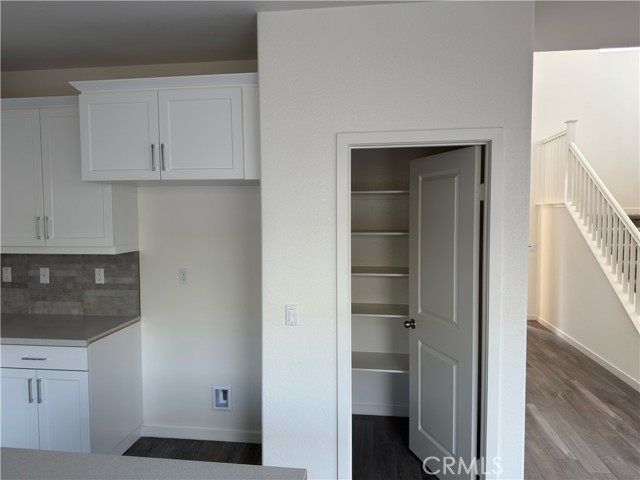 Detail Gallery Image 8 of 25 For 4233 Daisy Ln, Banning,  CA 92220 - 4 Beds | 3 Baths