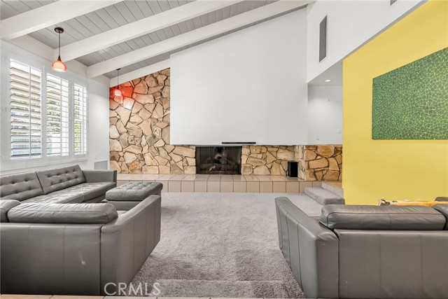 Detail Gallery Image 14 of 56 For 2110 Hathaway, Riverside,  CA 92506 - 4 Beds | 3/1 Baths