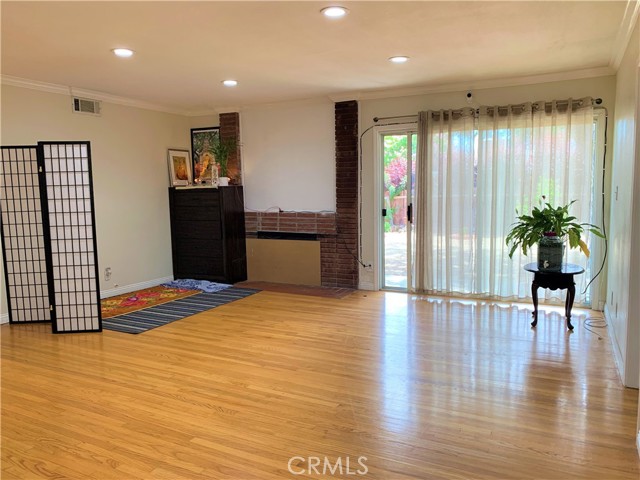 Detail Gallery Image 2 of 8 For 1638 Grove Pl, Fullerton,  CA 92831 - 4 Beds | 2 Baths