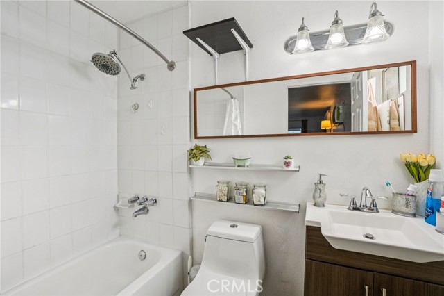 5810 Denny Avenue, North Hollywood CA: https://media.crmls.org/medias/b242ab70-19ce-4a7a-86bf-5acfbbc243ab.jpg