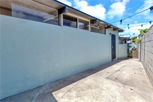 139 W Canada, San Clemente CA: https://media.crmls.org/medias/b242bade-b30c-4ee6-9be1-065b40ecbc0c.jpg