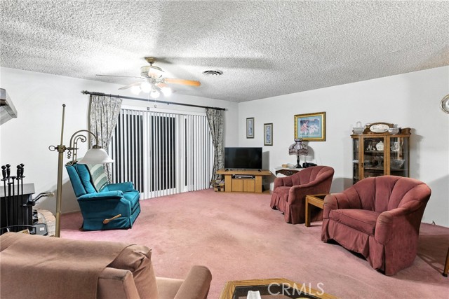 Detail Gallery Image 8 of 33 For 2924 Raccoon Dr, –,  CA 93240 - 3 Beds | 2 Baths