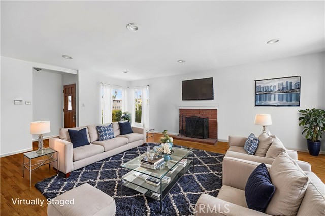 Detail Gallery Image 6 of 37 For 17405 Kornblum Ave, Torrance,  CA 90504 - 3 Beds | 1 Baths