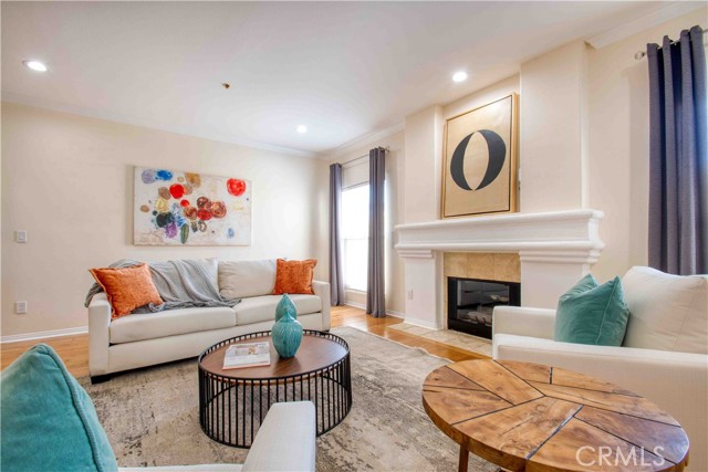 Drew Fenton | 12011 Goshen Los Angeles CA | MLS: 7466381 Drew Fenton | 12011 Goshen Los Angeles CA | MLS: 7466381