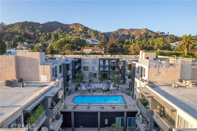 Detail Gallery Image 16 of 24 For 1745 Camino Palmero St #107,  Los Angeles,  CA 90046 - 1 Beds | 1 Baths