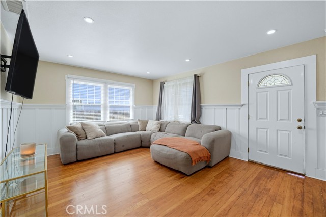 Detail Gallery Image 3 of 35 For 6242 Comstock Ave, Whittier,  CA 90601 - – Beds | – Baths