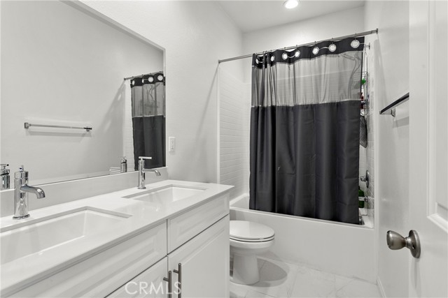 6902 Sagebrush Circle, Buena Park CA: https://media.crmls.org/medias/b24723ed-30a1-46eb-a56c-014f58b0f838.jpg