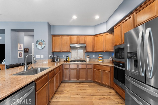 4122 Rainer, Lancaster CA: https://media.crmls.org/medias/b247849e-38a4-40db-a5ac-14cbafbe05a2.jpg